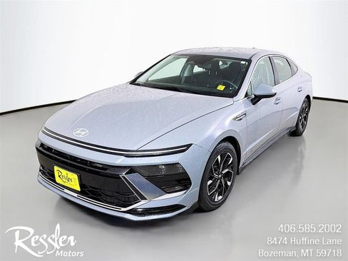 Used 2025 Hyundai Sonata SEL FWD image 1