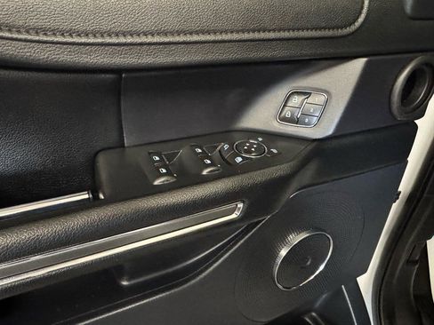 Used 2021 Ford Expedition XLT image 12