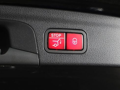 Used 2022 Mercedes-Benz GLE 350 4MATIC image 22