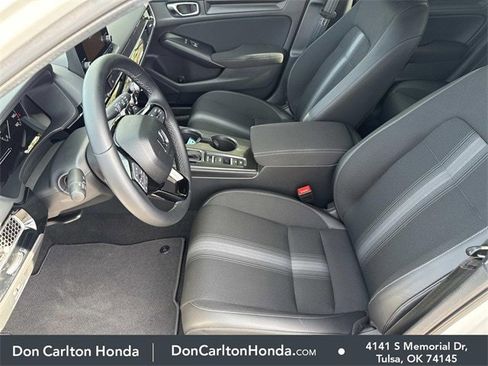 Certified 2025 Honda Civic Sport image 9