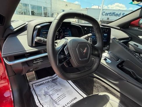 Used 2025 Chevrolet Corvette Stingray Preferred Cpe w/ 2LT RWD image 37