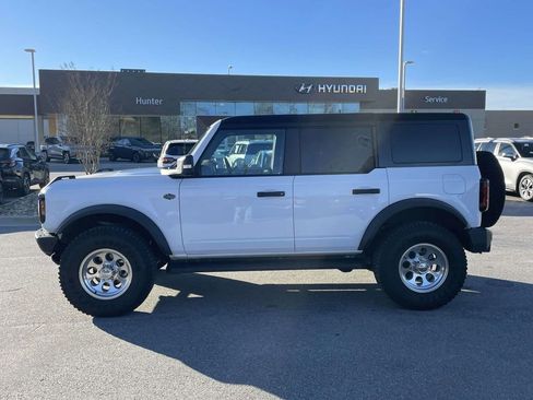 Used 2024 Ford Bronco Wildtrak image 25