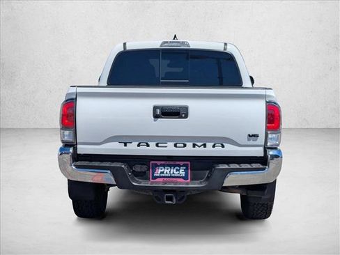 Used 2023 Toyota Tacoma TRD Off-Road w/ Black Out Package (TMS) AWD/4WD image 6