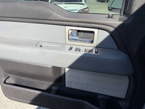 Used 2011 Ford F150 XLT w/ XLT Chrome Pkg RWD image 7