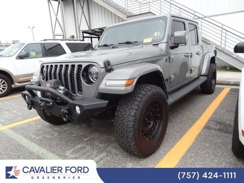 Used 2022 Jeep Gladiator Overland AWD/4WD image 3