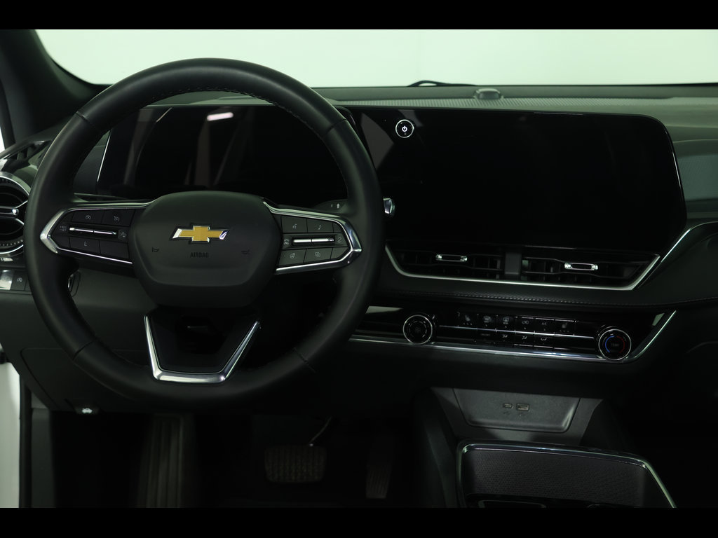 Used 2025 Chevrolet Equinox LT FWD image 15