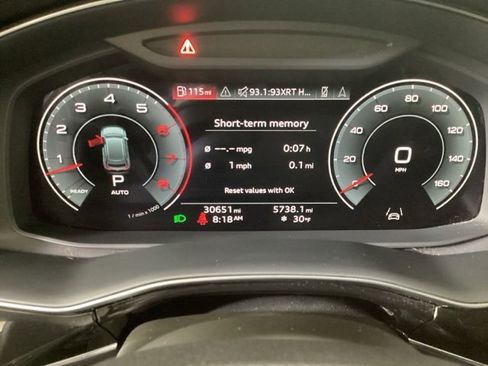 Certified 2023 Audi Q8 Premium Plus w/ Premium Plus Package image 32