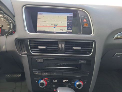 Used 2015 Audi Q5 2.0T Premium Plus w/ Technology Package image 14