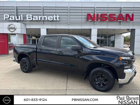 Used 2021 Chevrolet Silverado 1500 LT image 7