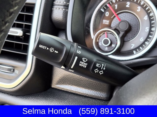 Used 2019 RAM 1500 Laramie RWD image 15