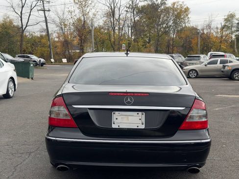 Used 2009 Mercedes-Benz E 350 4MATIC Sedan image 5