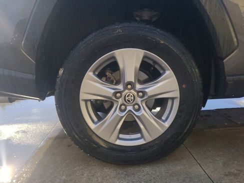 Used 2024 Toyota RAV4 XLE image 10