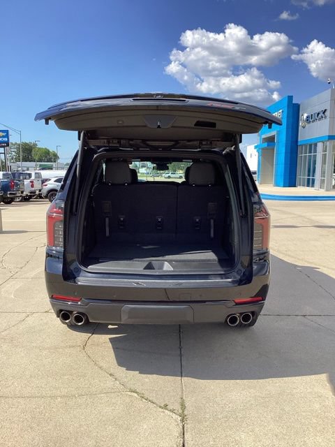Used 2025 Chevrolet Tahoe RST AWD/4WD image 5