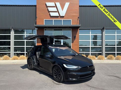 Used 2022 Tesla Model X Plaid AWD/4WD image 1