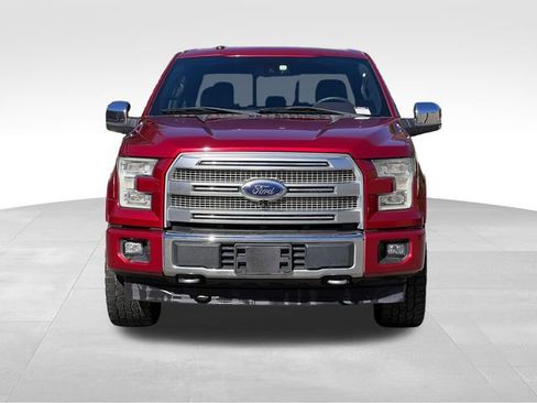 Used 2017 Ford F150 Platinum w/ Equipment Group 701A Luxury image 8