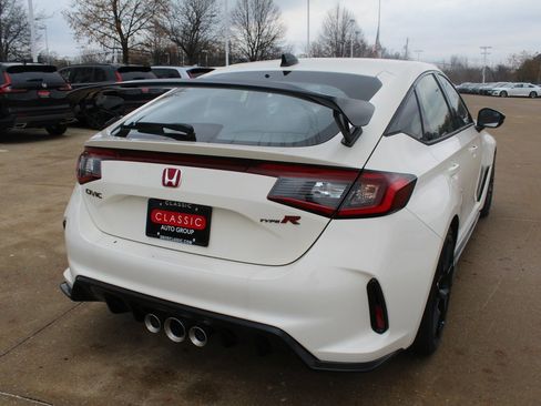 New 2025 Honda Civic Type R image 3