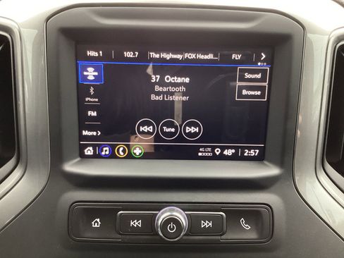 Used 2024 Chevrolet Silverado 2500 Custom w/ Custom Convenience Package image 21