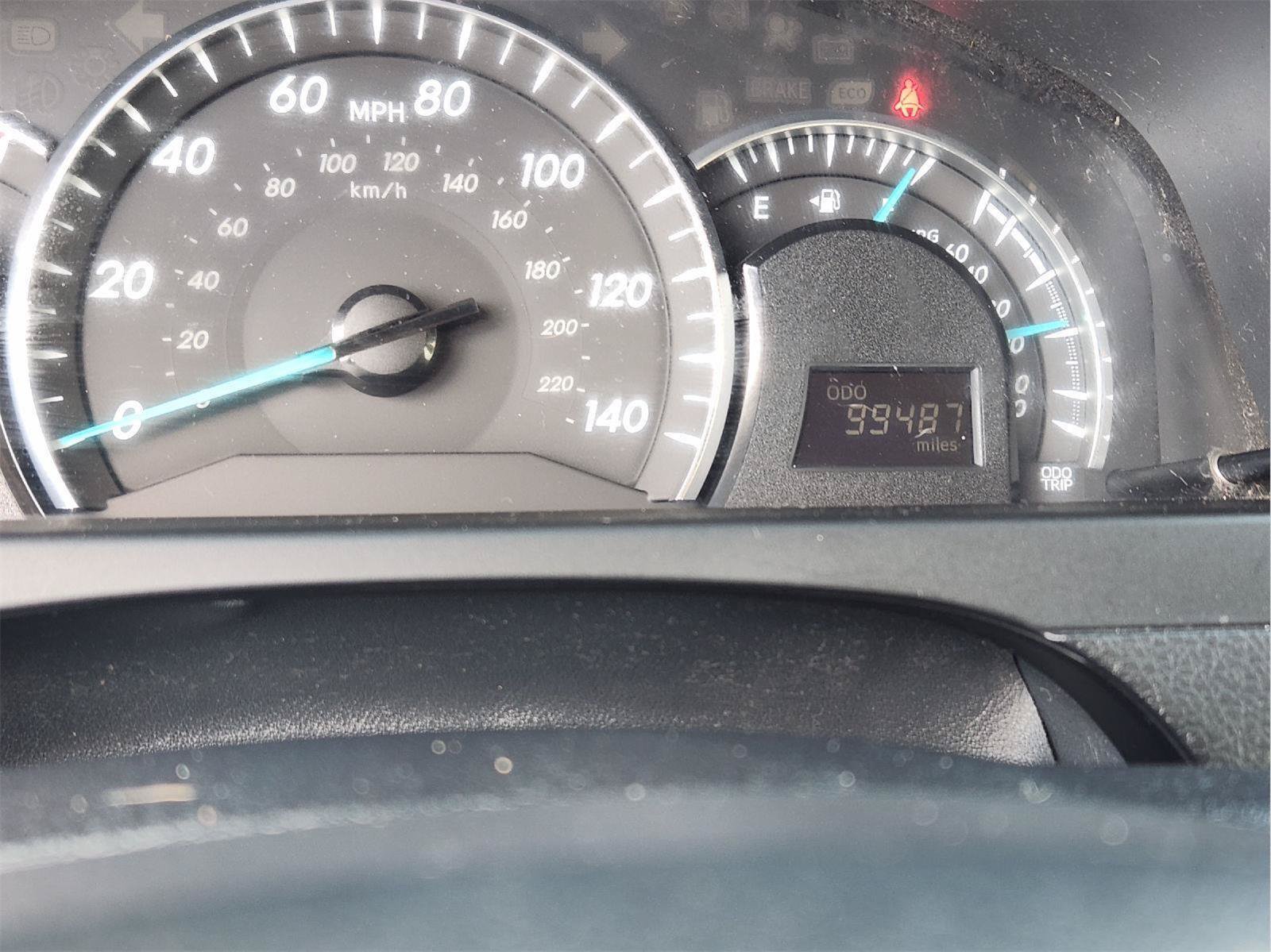 Used 2012 Toyota Camry XLE FWD image 17