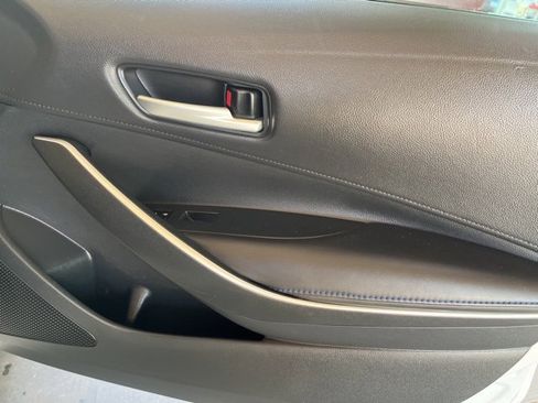 Used 2020 Toyota Corolla SE image 28