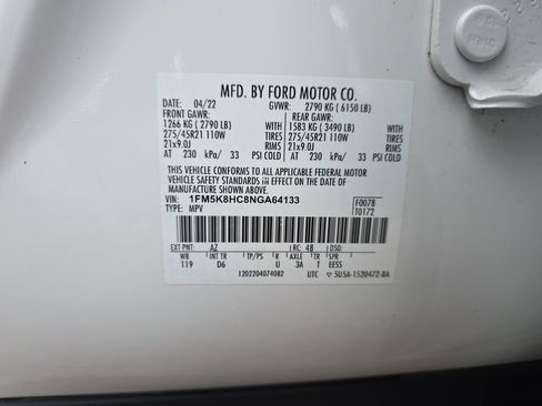 Used 2022 Ford Explorer Platinum w/ Equipment Group 601A image 39