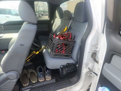 Used 2011 Ford F150 XLT w/ XLT Chrome Pkg image 12