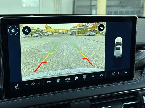 New 2025 Lincoln Corsair Grand Touring image 17