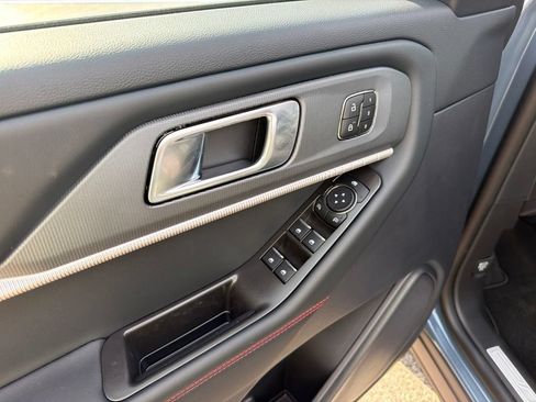 New 2026 Ford Explorer ST-Line w/ ST-Line Street Pack RWD image 15