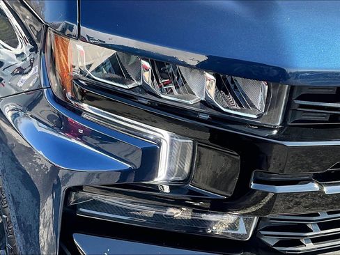 Used 2021 Chevrolet Silverado 1500 LT Trail Boss w/ Convenience Package II image 33