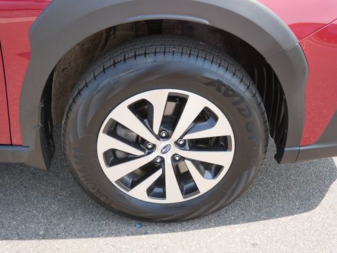 Certified 2025 Subaru Outback Premium AWD/4WD image 15
