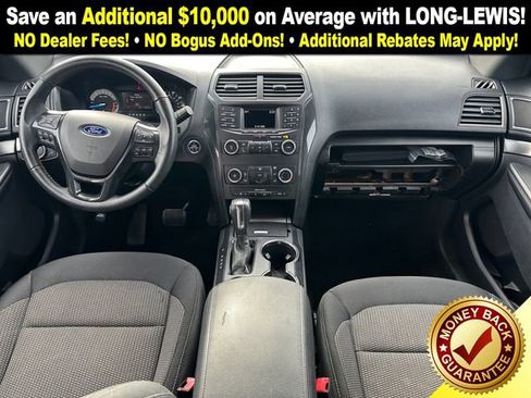 Used 2018 Ford Explorer XLT image 17