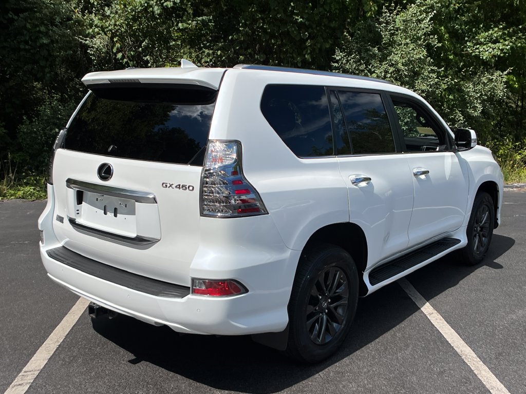 Used 2021 Lexus GX 460 Premium w/ Premium Package AWD/4WD image 5