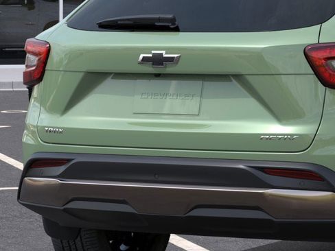 New 2026 Chevrolet Trax ACTIV w/ Sunroof Package image 44