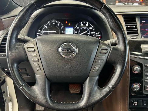 Used 2018 Nissan Armada Platinum image 7
