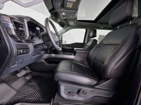 Used 2026 Ford F350 Lariat w/ Black Appearance Package AWD/4WD image 12