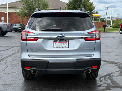 Certified 2025 Subaru Ascent Premium AWD/4WD image 5