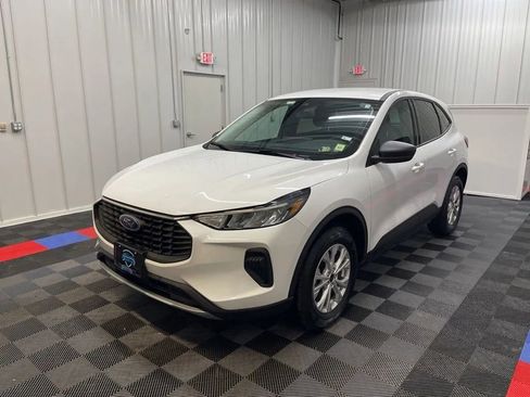 Used 2025 Ford Escape Active w/ Tech Pack #1 image 6