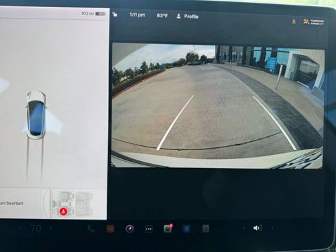 Used 2022 Tesla Model 3 Standard Range image 16