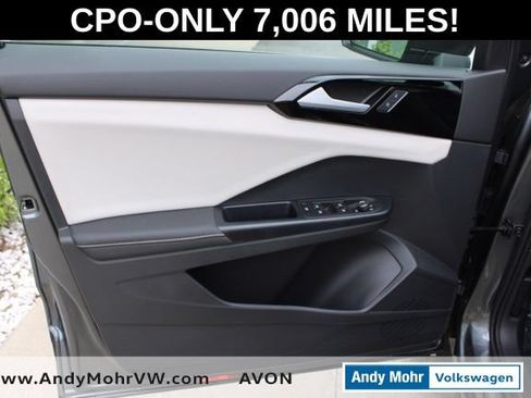 Used 2025 Volkswagen Taos S AWD/4WD image 17