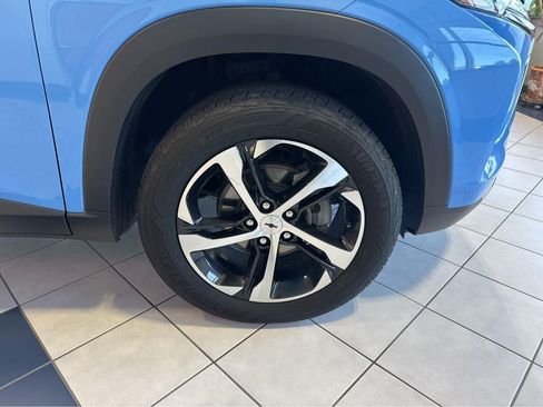 Used 2024 Chevrolet Trax RS FWD image 6