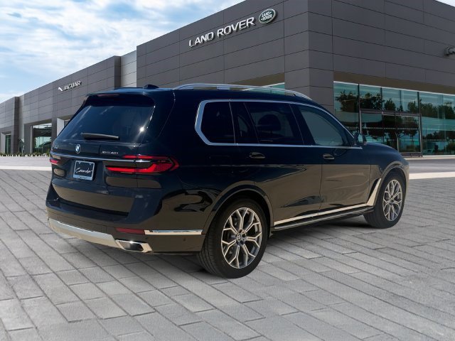 Used 2025 BMW X7 xDrive40i AWD/4WD image 5