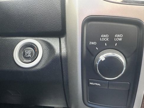 Used 2014 RAM 2500 Laramie image 35