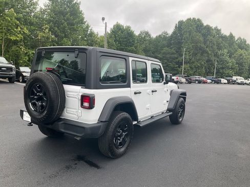 Used 2026 Jeep Wrangler Unlimited Sport AWD/4WD image 5