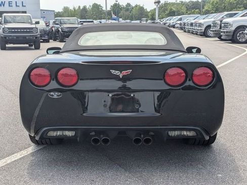 Used 2007 Chevrolet Corvette Convertible w/ Preferred Equipment Group RWD image 4