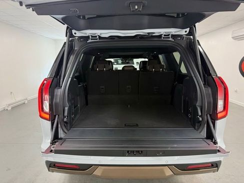 New 2026 Ford Expedition Max King Ranch image 8