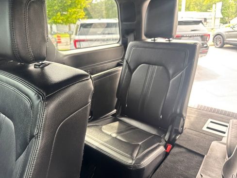 Used 2019 Ford Expedition Limited w/ Special Edition Package AWD/4WD image 24