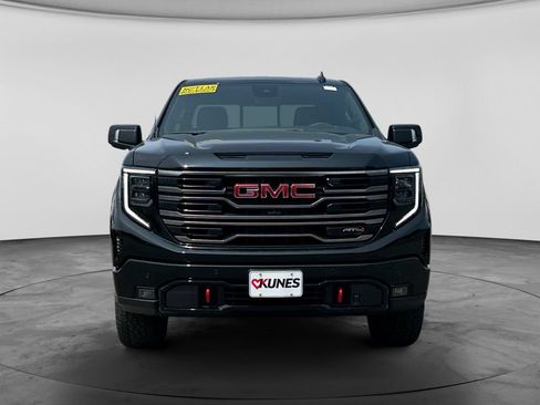 New 2026 GMC Sierra 1500 AT4 w/ Technology Package AWD/4WD image 2