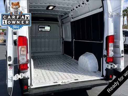 Used 2025 RAM ProMaster 2500 w/ Convenience Group FWD image 30