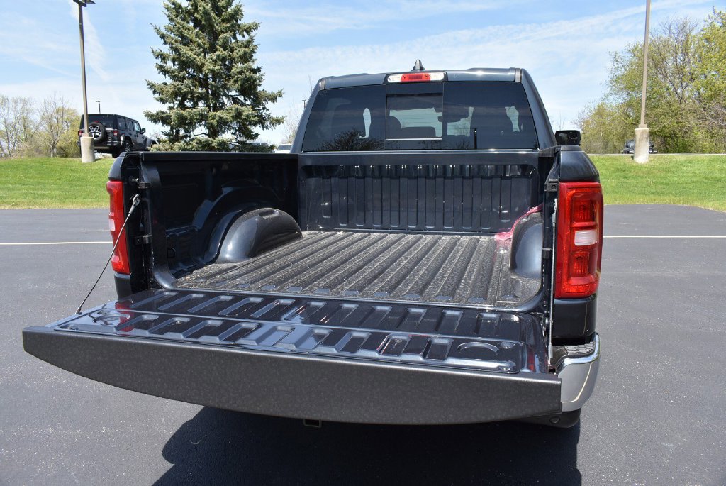 New 2026 RAM 1500 Big Horn AWD/4WD image 27