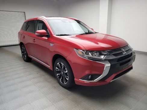 Used 2018 Mitsubishi Outlander GT AWD/4WD image 13