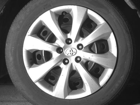 Used 2025 Toyota Corolla LE FWD image 13